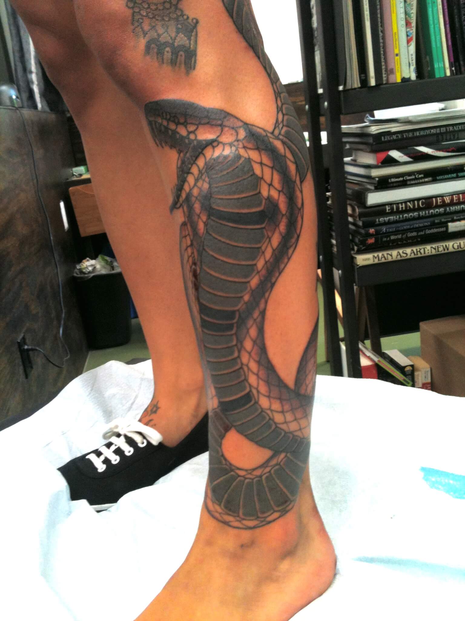 16 Traditional Snake Tattoo Designs On Leg PetPress