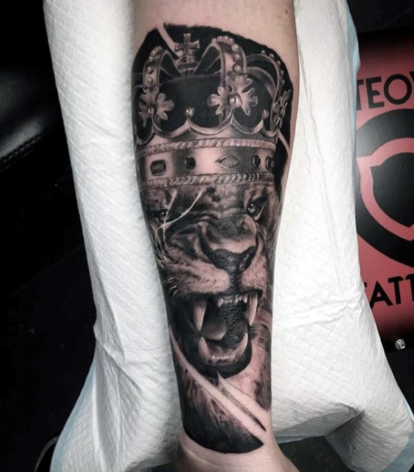 26 Best Lion Tattoo Designs On Arm That Will Inspire You