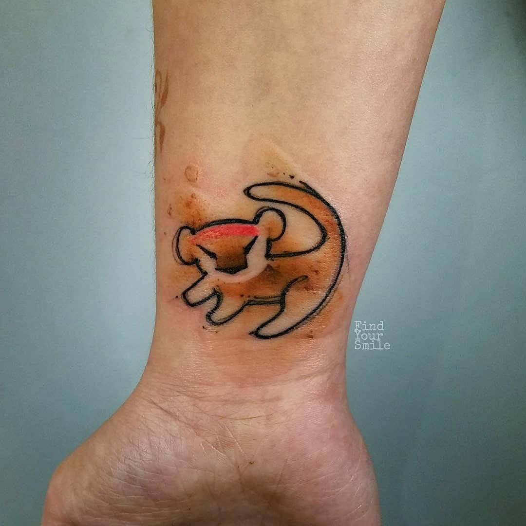 15+ Best Lion Tattoo Ideas - Wrist Designs | PetPress