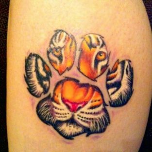 10+ Best Tiger Paw Print Tattoo Designs & Ideas - PetPress