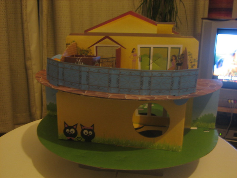 cardboard-house